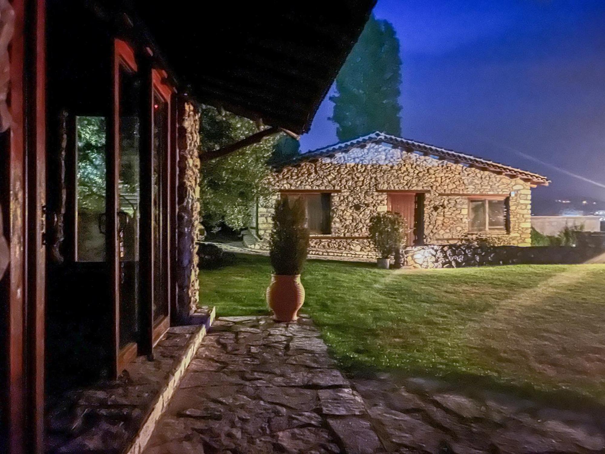 The Little Stone House By The Lake Kastoria Extérieur photo