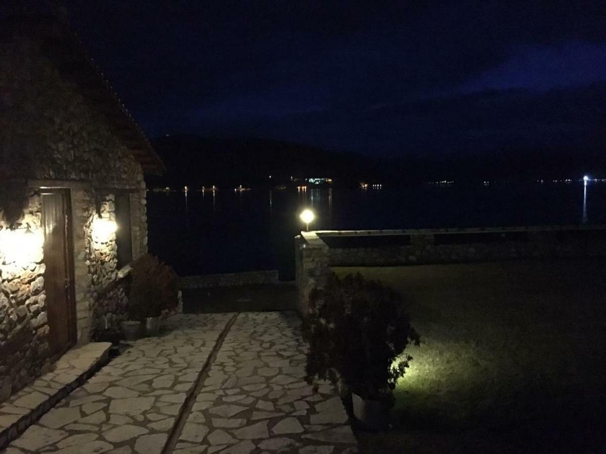 The Little Stone House By The Lake Kastoria Extérieur photo